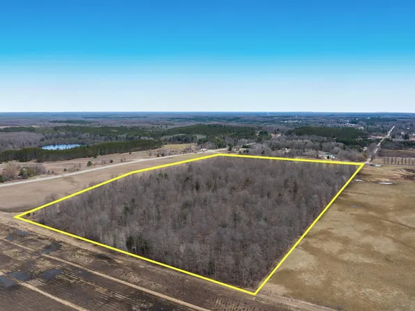 7222 Van Pelt Rd, Kingsley, MI 49649