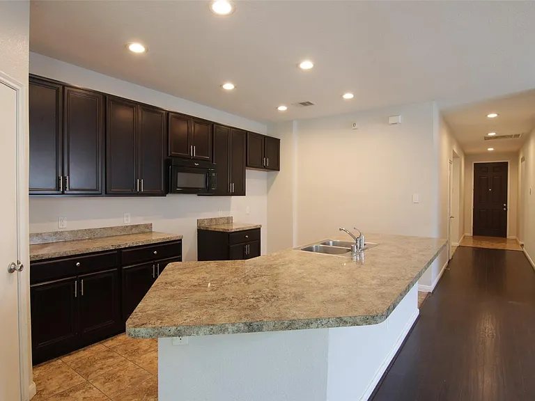 9431 Black Tooth Way — Photo 6