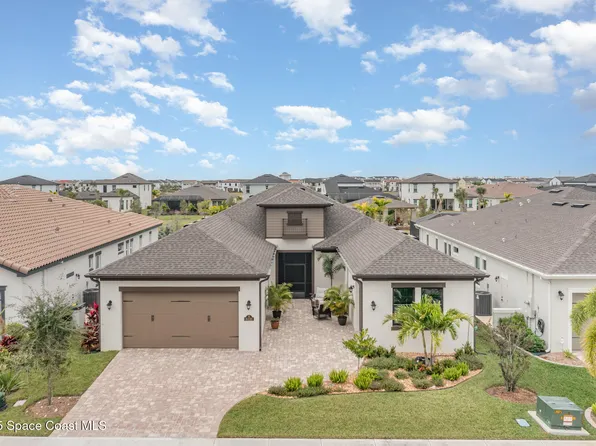 8438 Gullen Dr, Melbourne, FL 32940