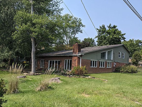3rd image of 541 E Buena Vista Rd