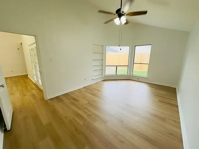 18322 Autumn Trails Ln — Photo 30