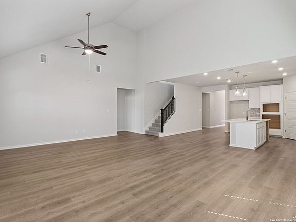 7th image of this home