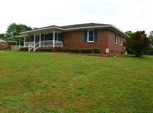 2106 Hinton Dr, Oxford, AL 36203