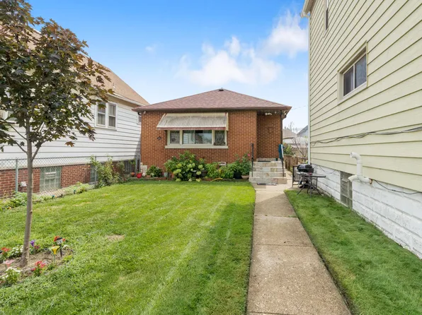 5015 Homerlee Ave, East Chicago, IN 46312