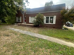 3813 Lake City Hwy, Rocky Top, TN 37769