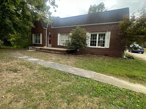 3813 Lake City Hwy, Rocky Top, TN 37769