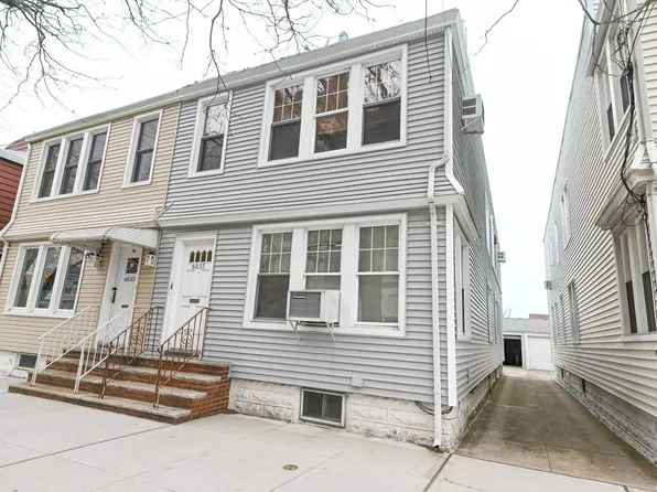 68-35 Central Avenue, Glendale, NY 11385