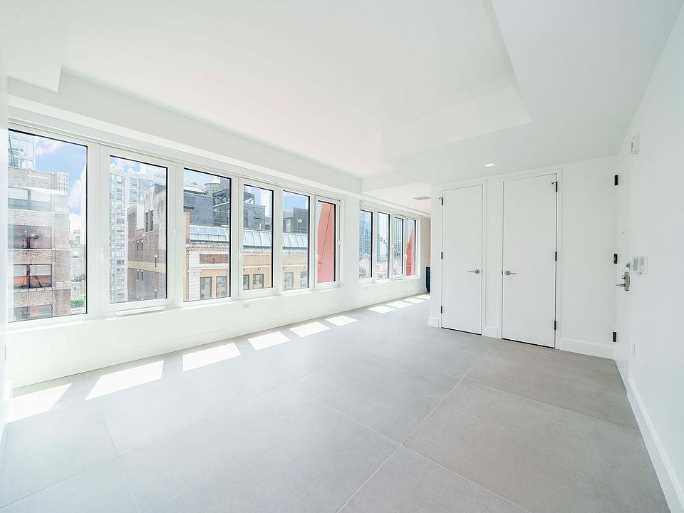 1st image of 339 W 38th St #17D