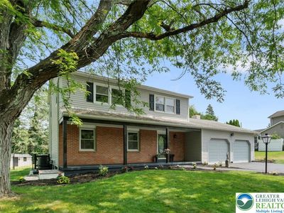 719 Redfern Ln, Bethlehem, PA, 18017