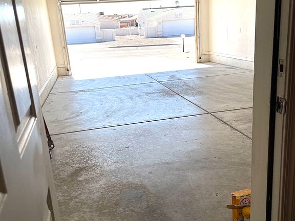 4th image of 3503 Hollister Dr #102