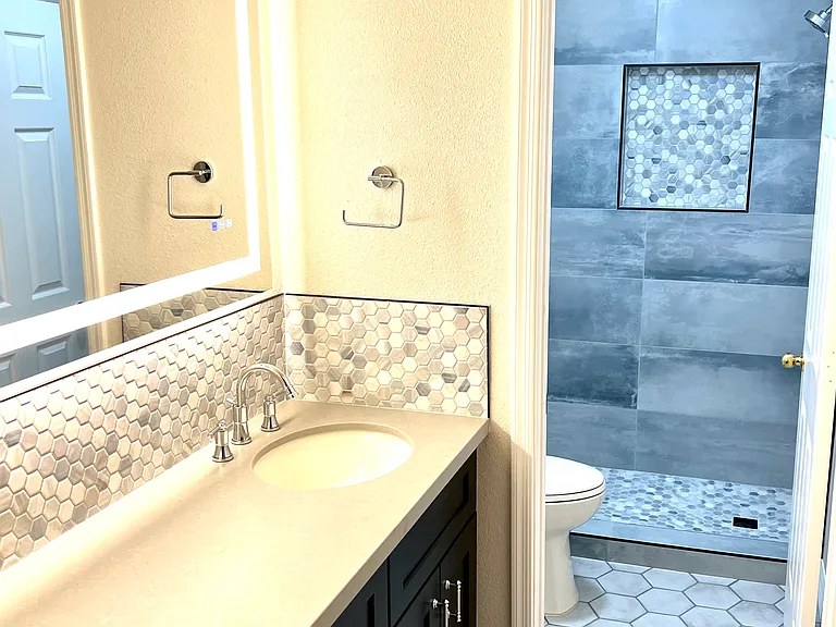 6885 E Cochise Rd — Photo 11