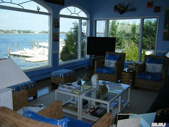 4th image of 1820 Bay Blvd