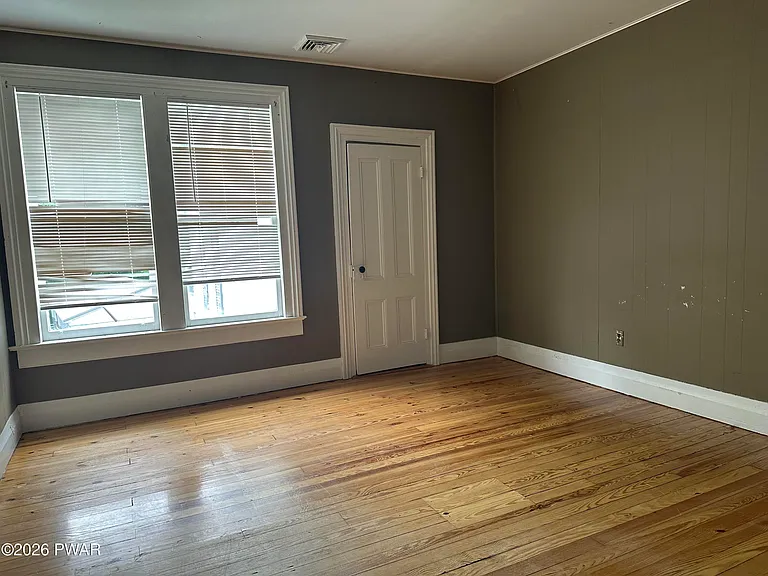 309 E Harford St #6 — Photo 3
