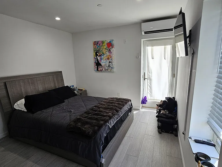 2655 E 23rd St #2 — Photo 3