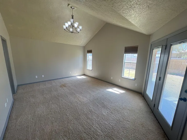 3709 Benjamin Davis Dr — Photo 12
