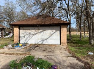 8102 Wolf Ln, Del Valle, TX 78617