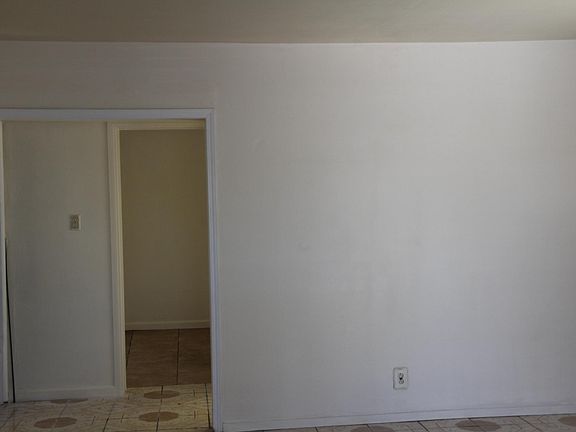 Front mail room, left restroom, right second room