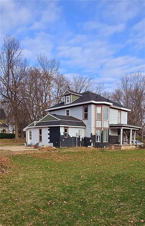 611 College St, Tarkio, MO 64491 Zillow