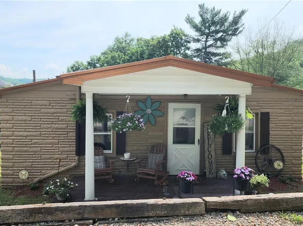 315 Euclid Ave, Jewett, OH 43986