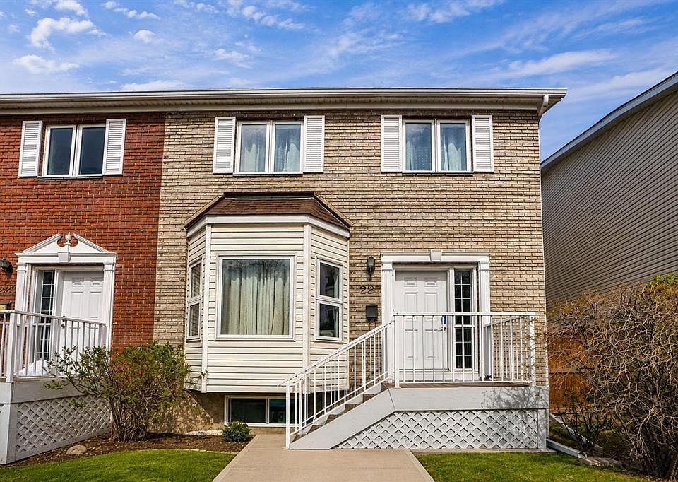 1st image of 227 SE Citadel Ln NW