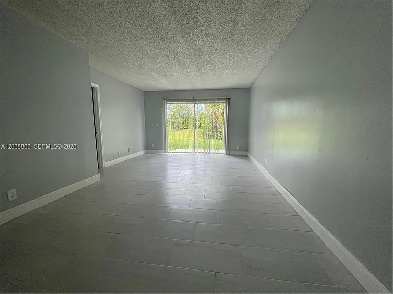 10169 Twin Lakes Dr #23 — Photo 18