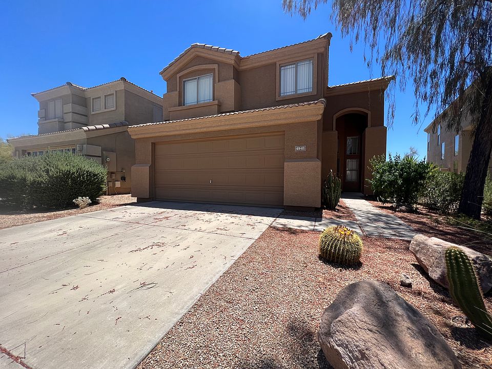 1st image of 4941 E Roberta Dr