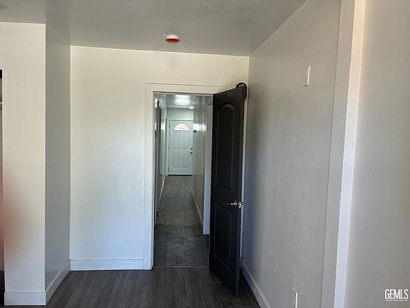 4th image of 308 Whitlock St