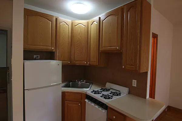 Rented by Guidance Realty Corp. | media 18