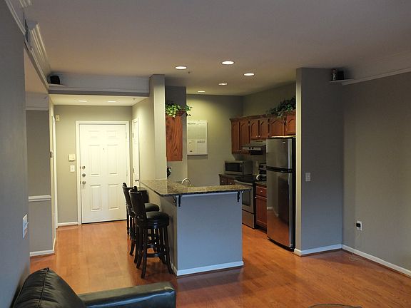 3rd image of 2700 Pine Tree Rd NE Unit 1303