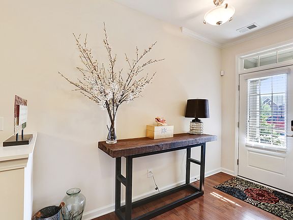 Spacious entry