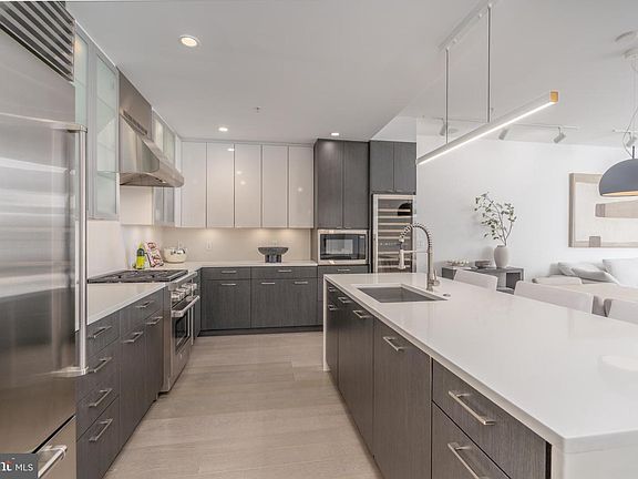 5th image of 1701 16th St N APT 355