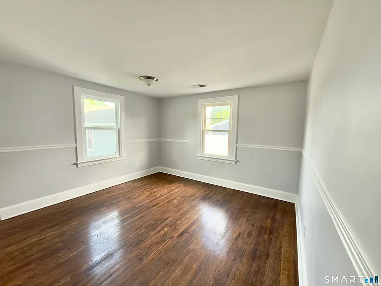 57 Elm St — Photo 12