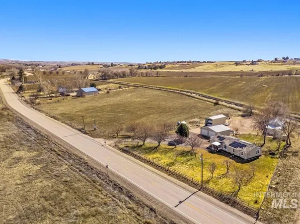 12571 Lake Shore Dr, Nampa, ID 83686