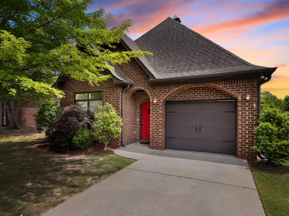 1165 Overlook Dr, Trussville, AL 35173