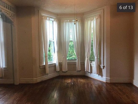 2nd image of 1919 Floyd Ave #2