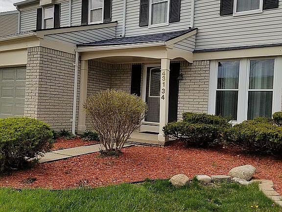 2nd image of 43134 Londonderry Ct