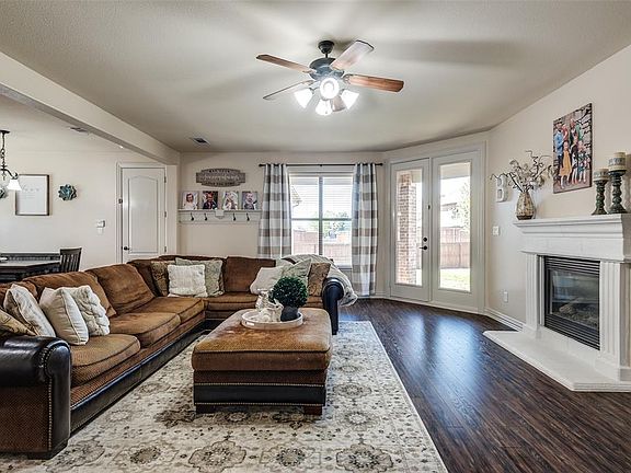 4th image of 12259 Sunny St