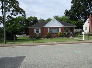 15 W Taylor Ave, Hampton, VA 23663