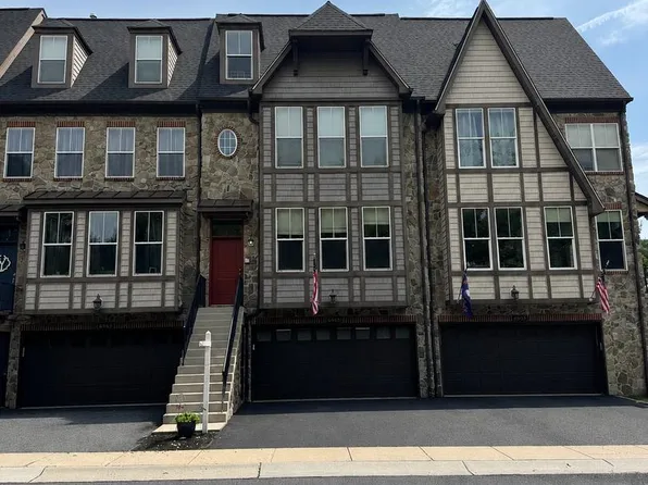 6963 Country Club Ter, New Market, MD 21774