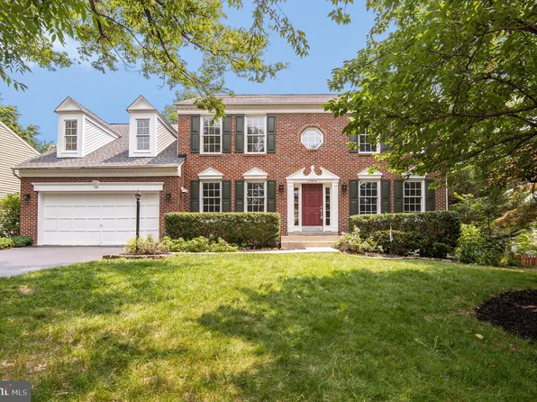 20874 Yellowbloom Ct, Ashburn, VA 20147