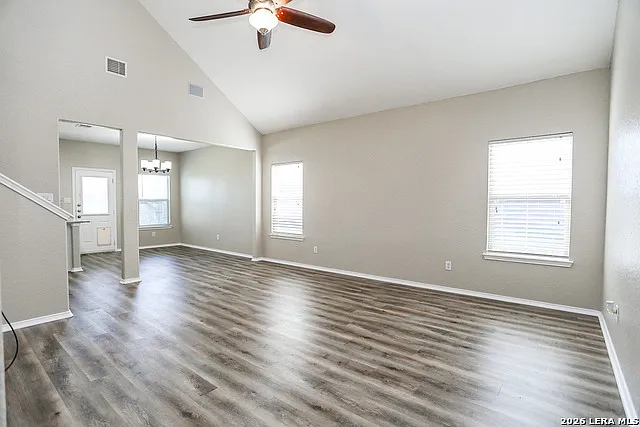 305 Maple Way — Photo 15