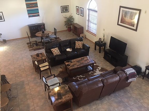 2nd image of 2143 Sandalwood Ct
