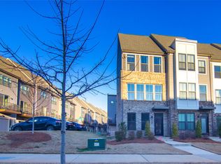 668 Uwharrie River Rd, Charlotte, NC 28211