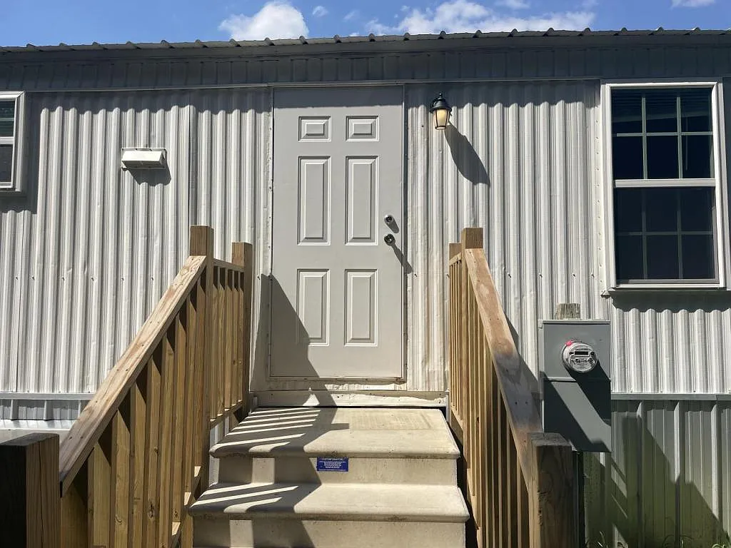 94 Knox Drive — Photo 2