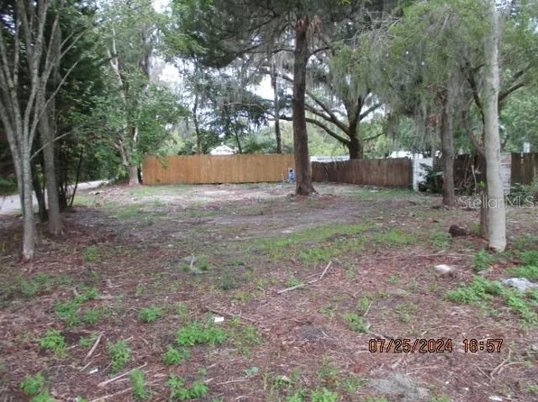 102 Goodwin St E, East Palatka, FL 32131