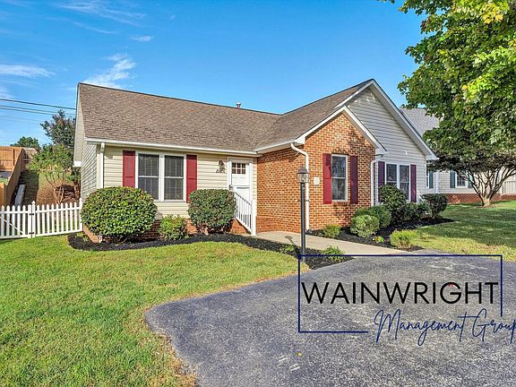2nd image of 816 Harmon Cir