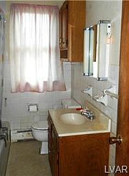 4th image of 469 Monocacy Dr