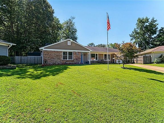 2nd image of 1717 Caroga Ct