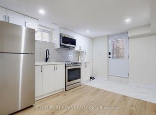 57 Saddle Ridge Dr #A, Toronto, ON M4A 1Z6