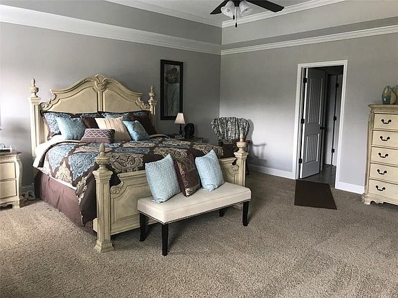 2nd image of 315 Lee Road 2164